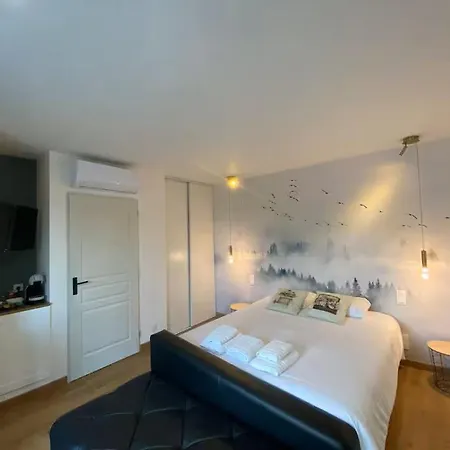 Bed & Breakfast Henri Marie L Pastel Valdurenque